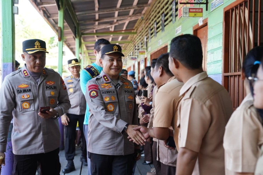 Pasca Dinamika Sosial, Kapolda Riau Bangun Komunikasi dan Harmoni di Panipahan