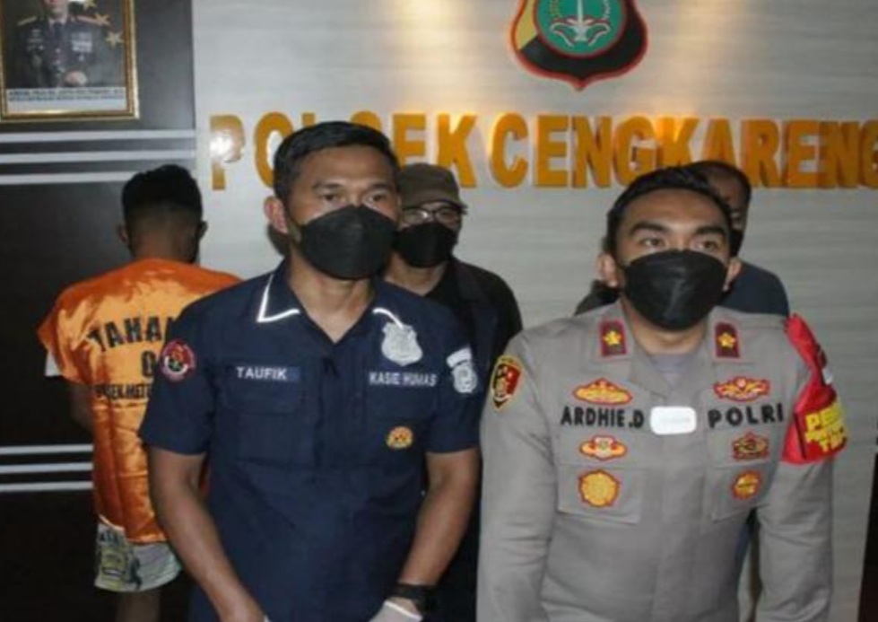 Baru Sebulan Menjabat Kapolsek Cengkareng Kompol Ardhie Ditugasi Kapolda Metro Sikat Kampung Ambon