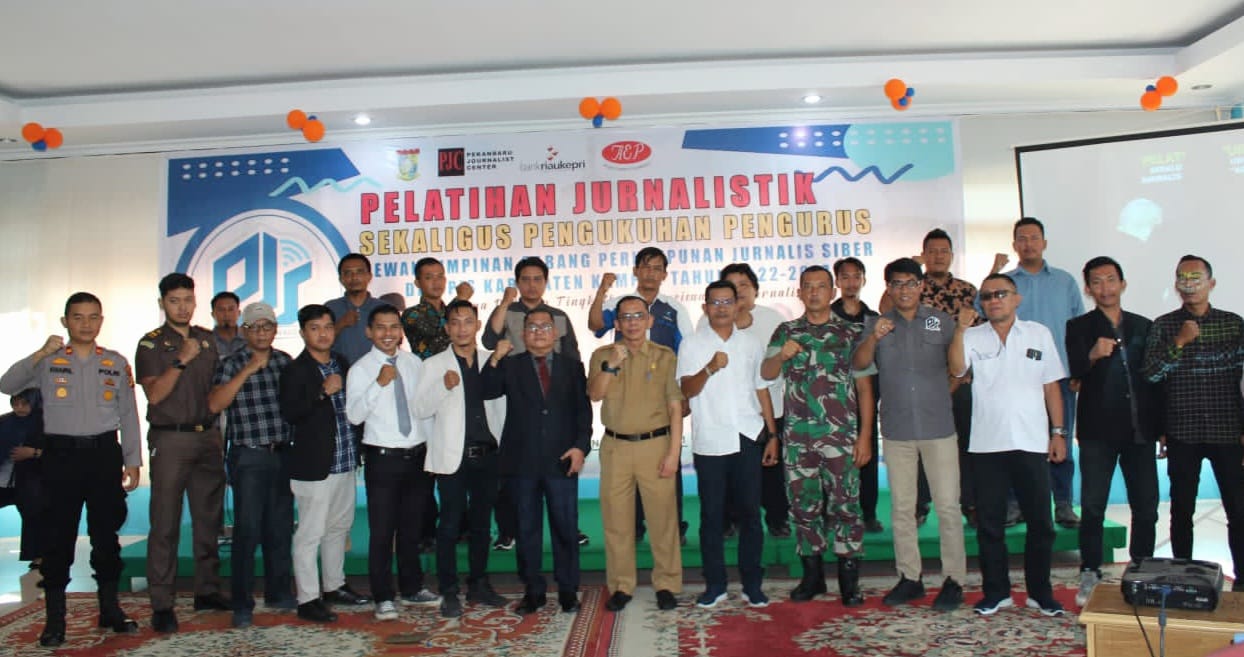 Disaksikan Plt. Ketum DPP Mahmud Marhaba, DPC PJS Kabupaten Kampar Resmi Dikukuhkan Oleh DPD PJS Riau