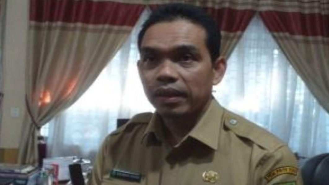 Disdik Riau Tegaskan Pihak Sekolah SMA/SMK Negeri Maupun Swasta Dilarang Menahan Ijazah Siswa, Jika Ada Segera Laporkan