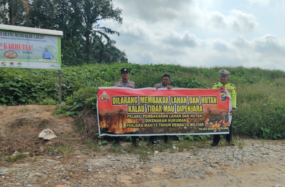 Waspada Karhutla! Kapolsek Bandar Sei Kijang Imbau Masyarakat Bijak Tidak Membakar Hutan