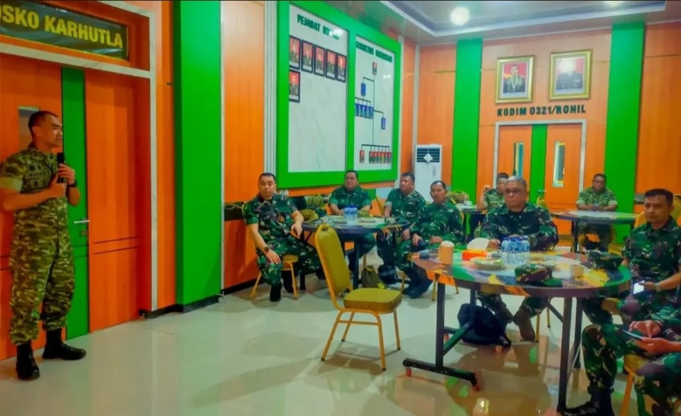 Karhutla Rohil Jadi Perhatian Mabes TNI, Tim Penyuluh Dikerahkan