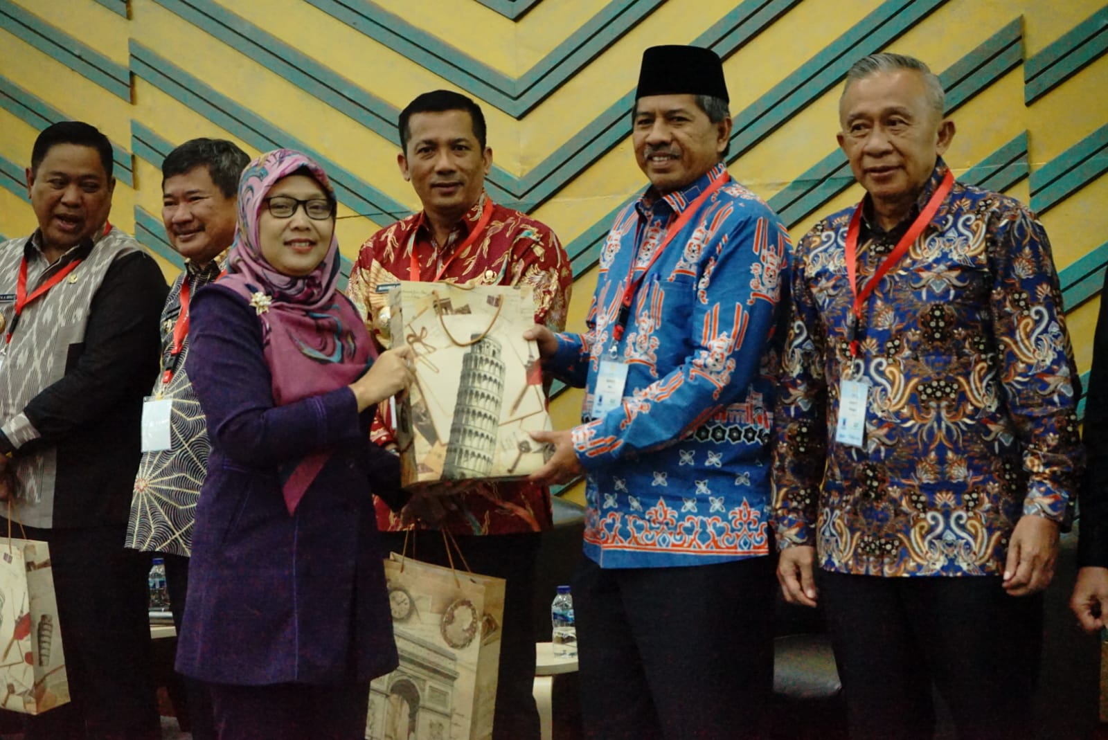 Ikut Bimtek Program Asosasi Apkasi, Bupati Alfedri Jemput Dana Hibah 2023