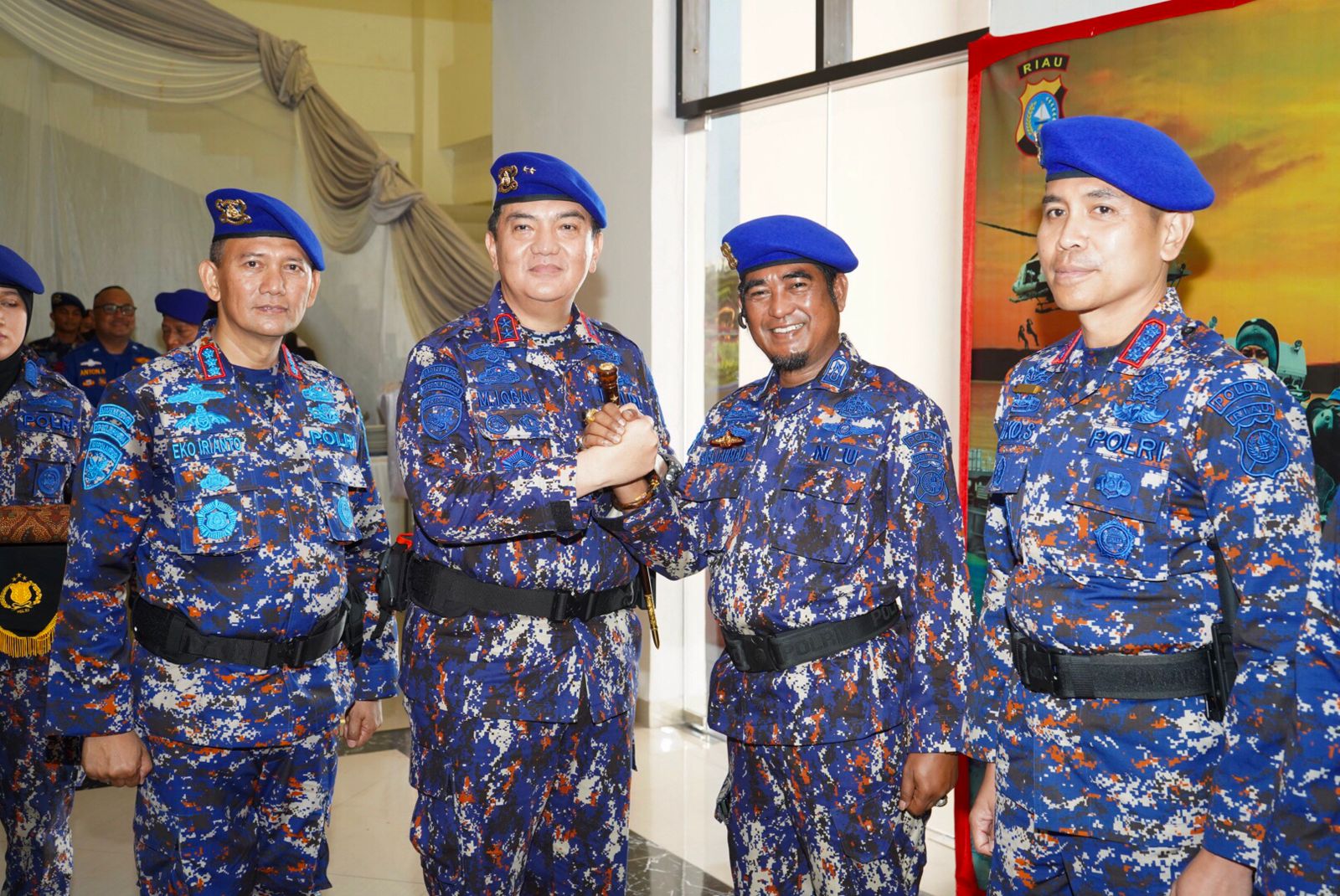 H T. Rusli Ahmad Ketum DPP Santri Tani NU Terima Brevet Bhayangkara Bahari Dari Direktur Kepolisian Perairan Baharkam Polri