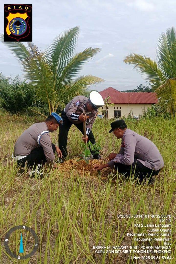 Polsek Bandar Seikijang Laksanakan Penanaman Bibit Pohon dalam Rangka Memperingati Hari Pohon Nasional 2025