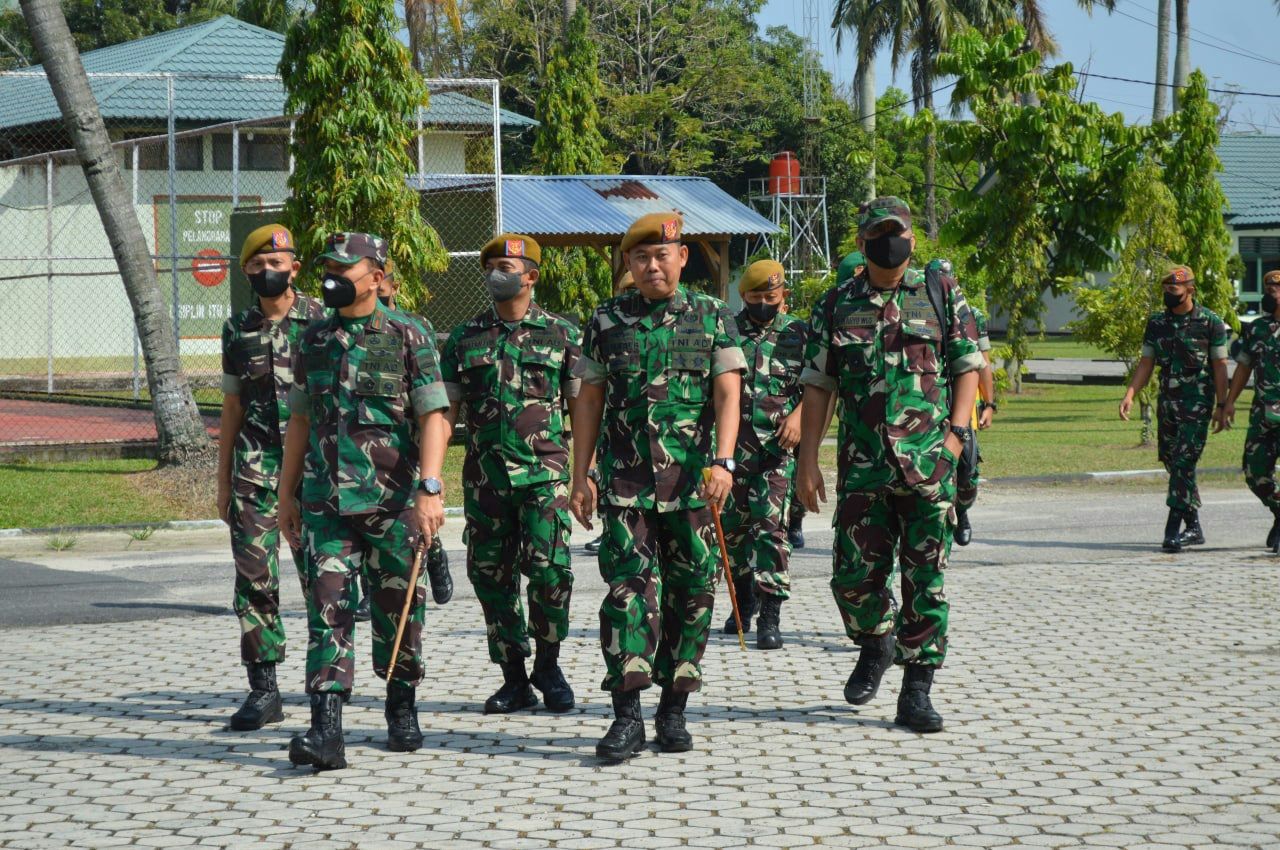 Danrem 031/WB Kunjungi Batalyon Arhanud 13/PBY