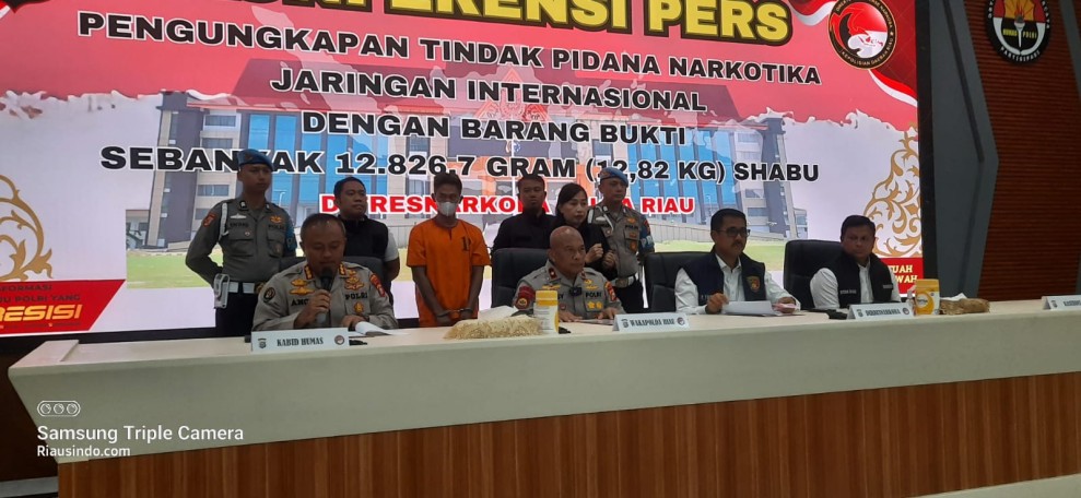 Subdit II Ditresnarkoba Polda Riau Gagalkan Sabu Tujuan Surabaya