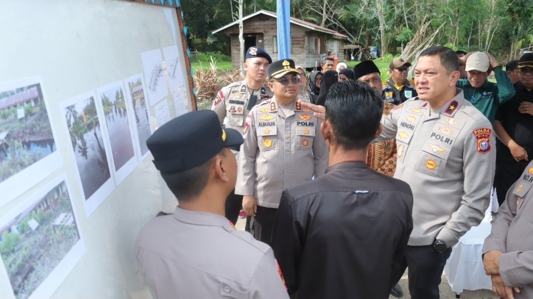 Wakapolda Riau Tinjau Lokasi Rencana Pembangunan Jembatan SDN 18 Semulut