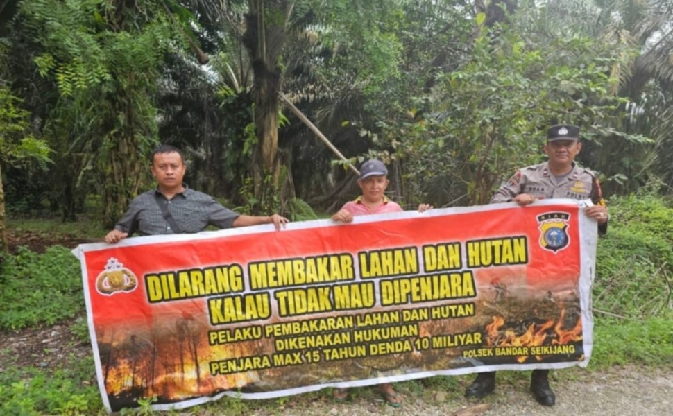 Polsek Bandar Sei Kijang  Laksanakan Patroli Karhutla, Antisipasi Kebakaran Lahan