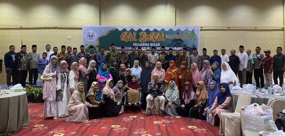 Halal Bihalal IKB-P Pekanbaru Pererat Silaturahmi, Lepas Calon Jamaah Haji dan Lantik Pengurus Mahasiswa Baturijal