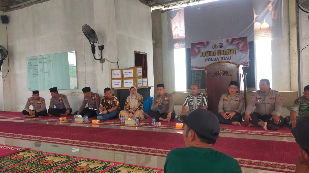Polda Riau Gelar Jumat Curhat di Masjid Nurul Ikhlas Binawidya