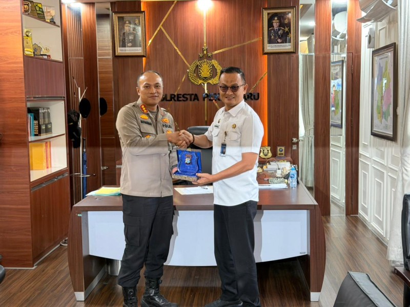 Tingkatkan Sinergi Antar-APH, Kalapas Pekanbaru Kunjungi Kejari Pekanbaru dan Polresta Pekanbaru