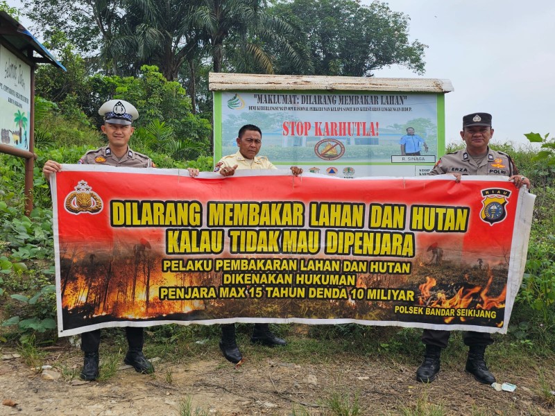 Polsek Bandar Seikijang Kembali Gencarkan Patroli Karhutla dan Sosialisasi Maklumat Kapolda Riau di Desa Simpang Beringin