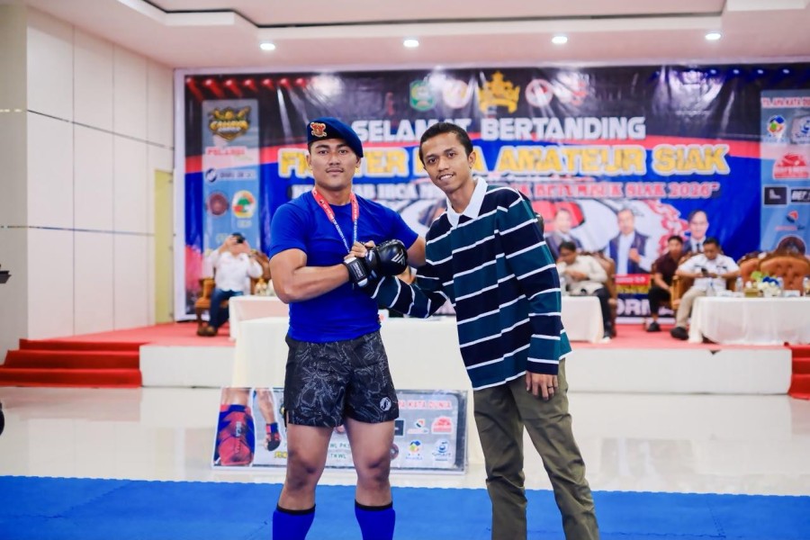 Personel Brimob Polda Riau Raih Medali Emas MMA, Lolos ke Kejurprov dan Porprov