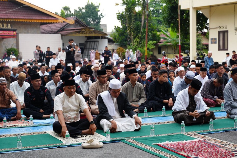 Idul Adha 1447 H, Brimob Riau Tingkatkan Iman, Takwa dan Kepedulian Melalui Ibadah Kurban
