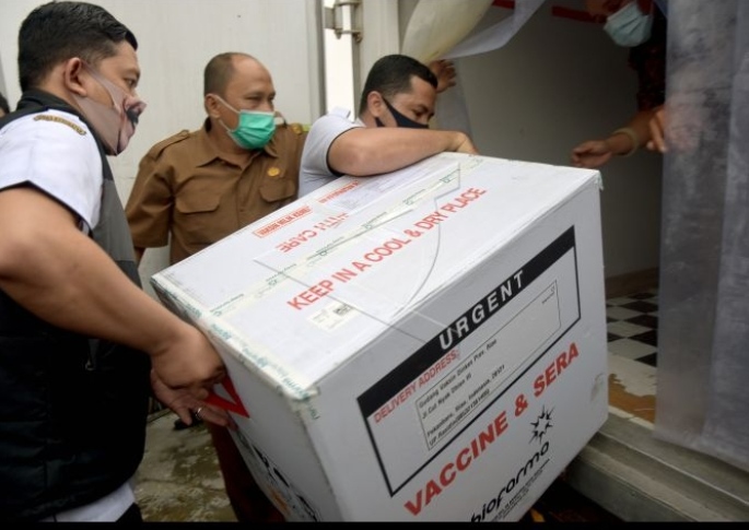 H-2 Vaksinasi Corona, Dinkes Riau Distribusikan Sinovac ke Kabupaten/Kota