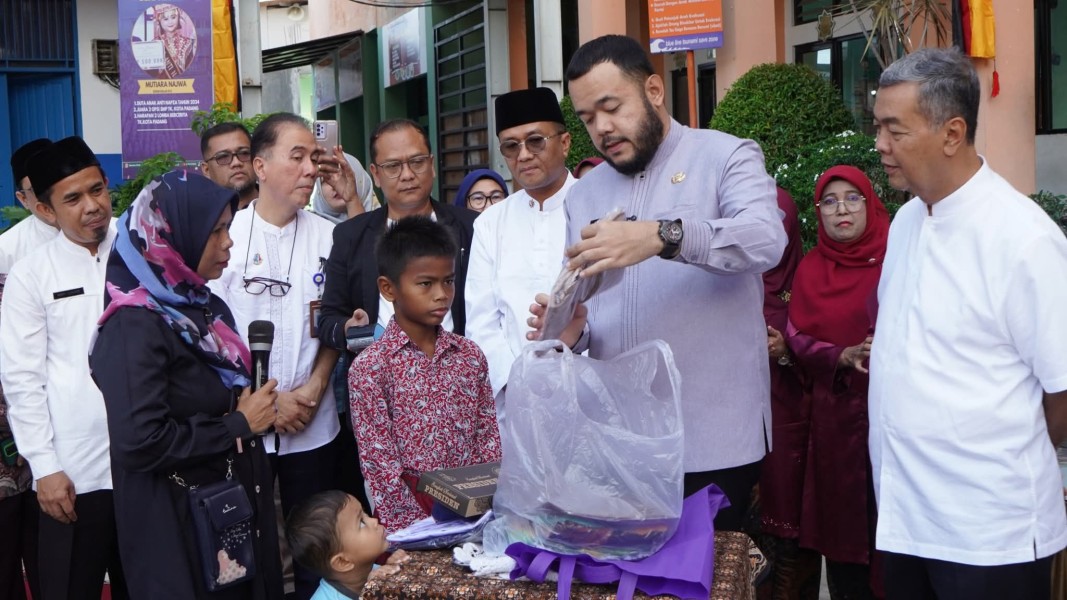 Kartu Padang Juara Sasar Belasan Ribu Keluarga Kurang Mampu