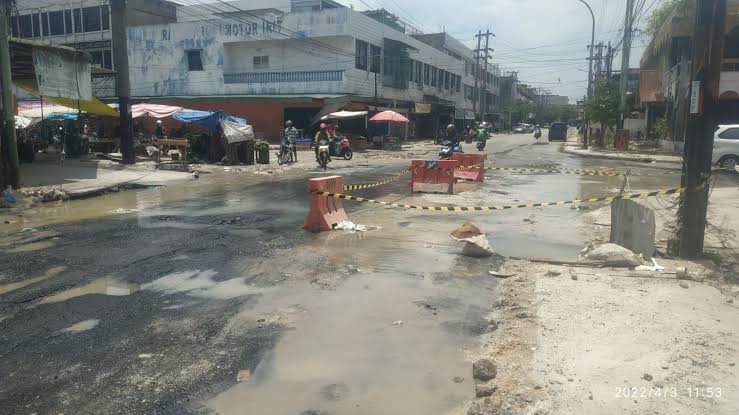 Jadi Salah Satu Penyebab Banjir, Pj Walikota Pekanbaru Desak Kontraktor Selesaikan Proyek IPAL