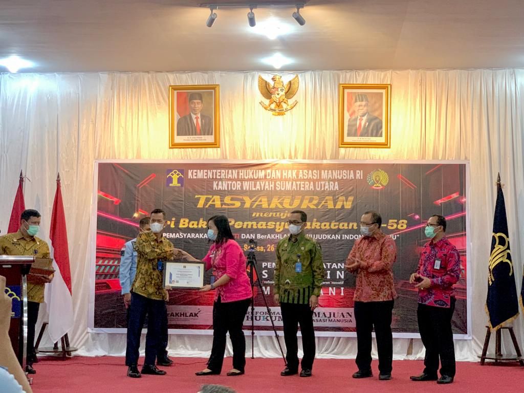 Tasyakuran HBP ke 58, Rutan Perempuan Medan Kanwil Kemenkumham Sumut Terima Penghargaan Sebagai Rutan Terbaik 1 se Indonesia