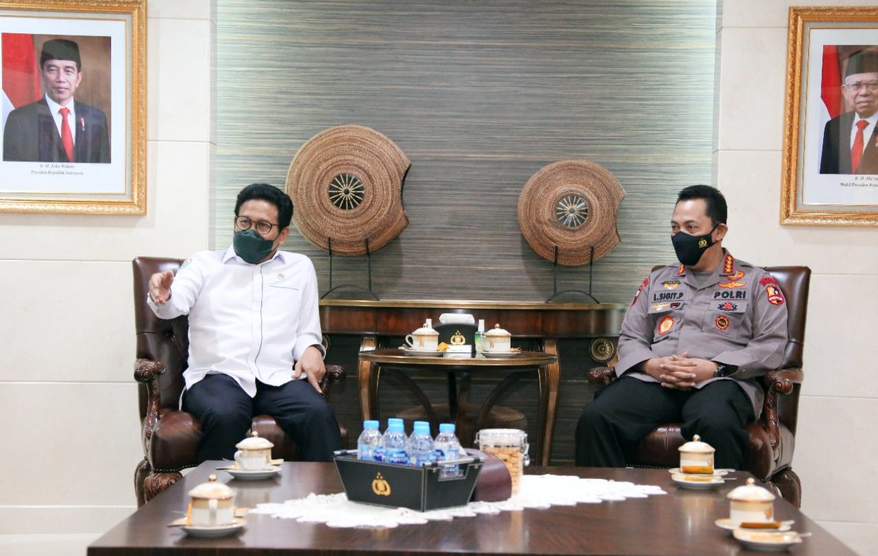 Audiensi dengan Mendes PDTT, Kapolri Pastikan Pendampingan Edukasi Dana Desa