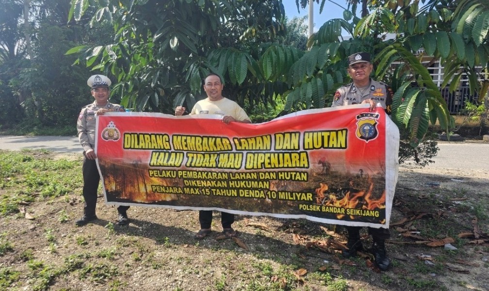 Patroli Karhutla! Kapolsek Bandar Sei Kijang Kembali Imbau Masyarakat Untuk Tidak Membuka Lahan Dengan Cara Membakar