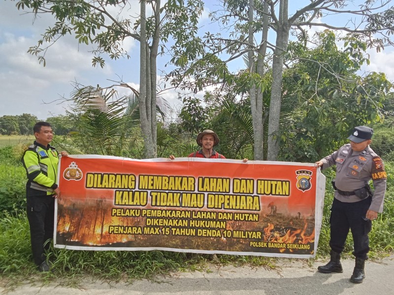 Polsek Bandar Sei Kijang Laksanakan Patroli Karhutla, Himbauan Telah Efektif Dalam Mencegah Membakar Hutan dan Lahan