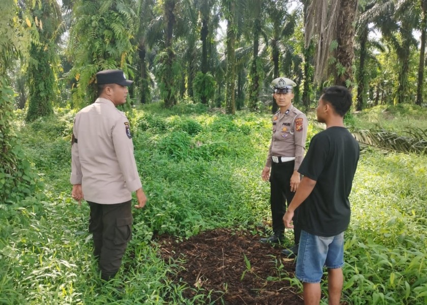 Polsek Bandar Sei Kijang Gelar Patroli Harkamtibmas di Perkebunan, Situasi Aman Terkendali
