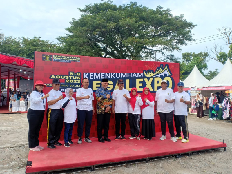 Kalapas Dhamasraya ikut Meriahkan Legal Expo dan Gerak Jalan Santai HUT  Kemenkumham ke - 78