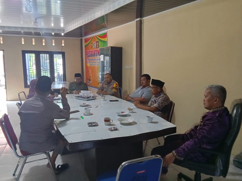 Bhabinkamtibmas Desa Simpang Beringin Kembali Laksanakan Sambang dan Sosialisasi Karhutla