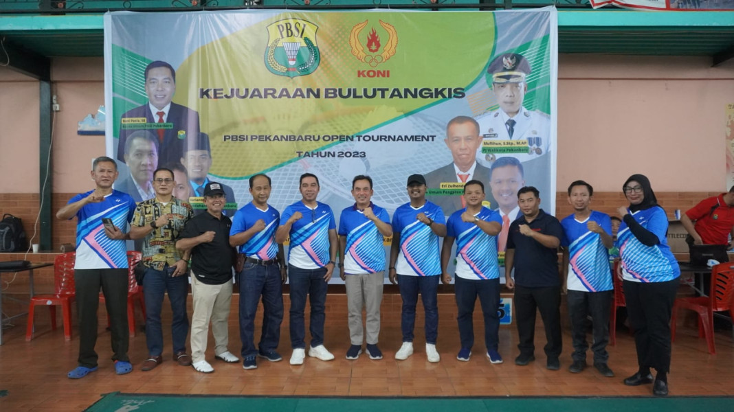700 Peserta Dari 7 Provinsi Di Sumatera Ikuti Open Tournament PBSI Pekanbaru