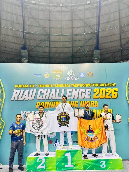 Bripda Al Amin Tumbangkan Lawan via KO, Atlet Brimob Riau Raih Emas Taekwondo