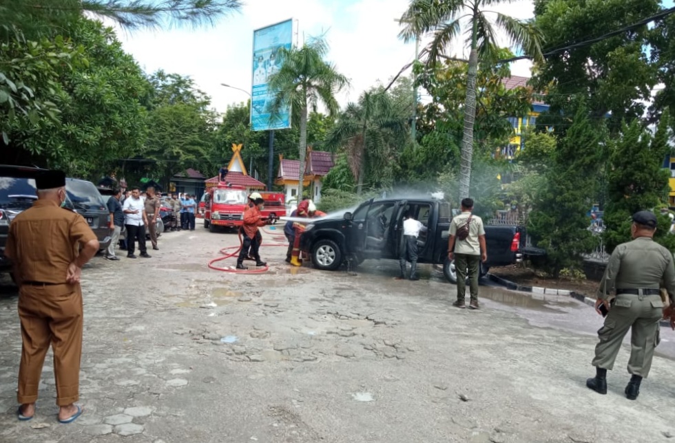 Waduh, Ditinggal Urus Perizinan, Mobil Terbakar di Halaman MPP