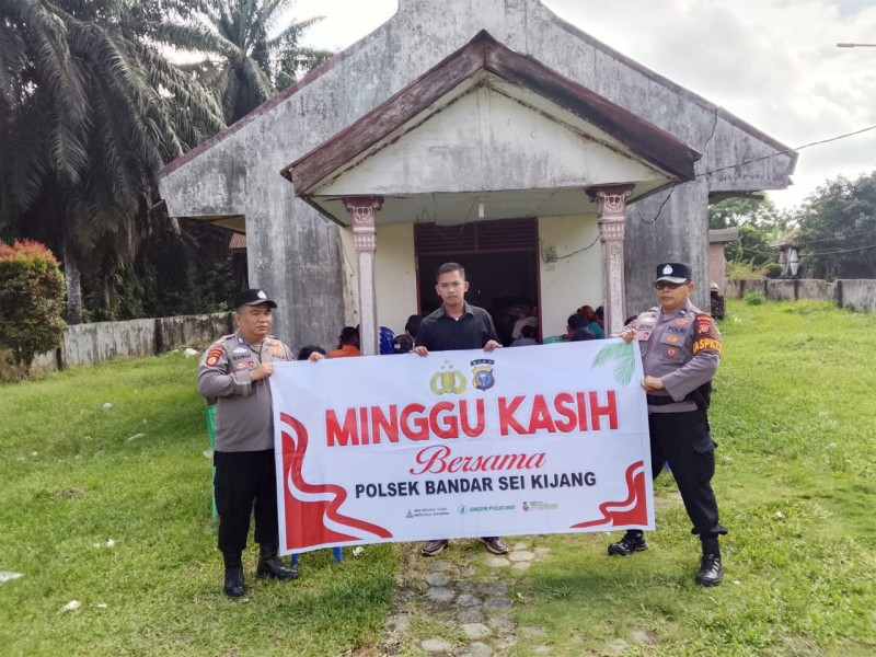 *Polsek Bandar Sei Kijang Laksanakan Ibadah Minggu Kasih di Gereja Katolik Hati Kudus* PELALAWAN II Polsek Bandar