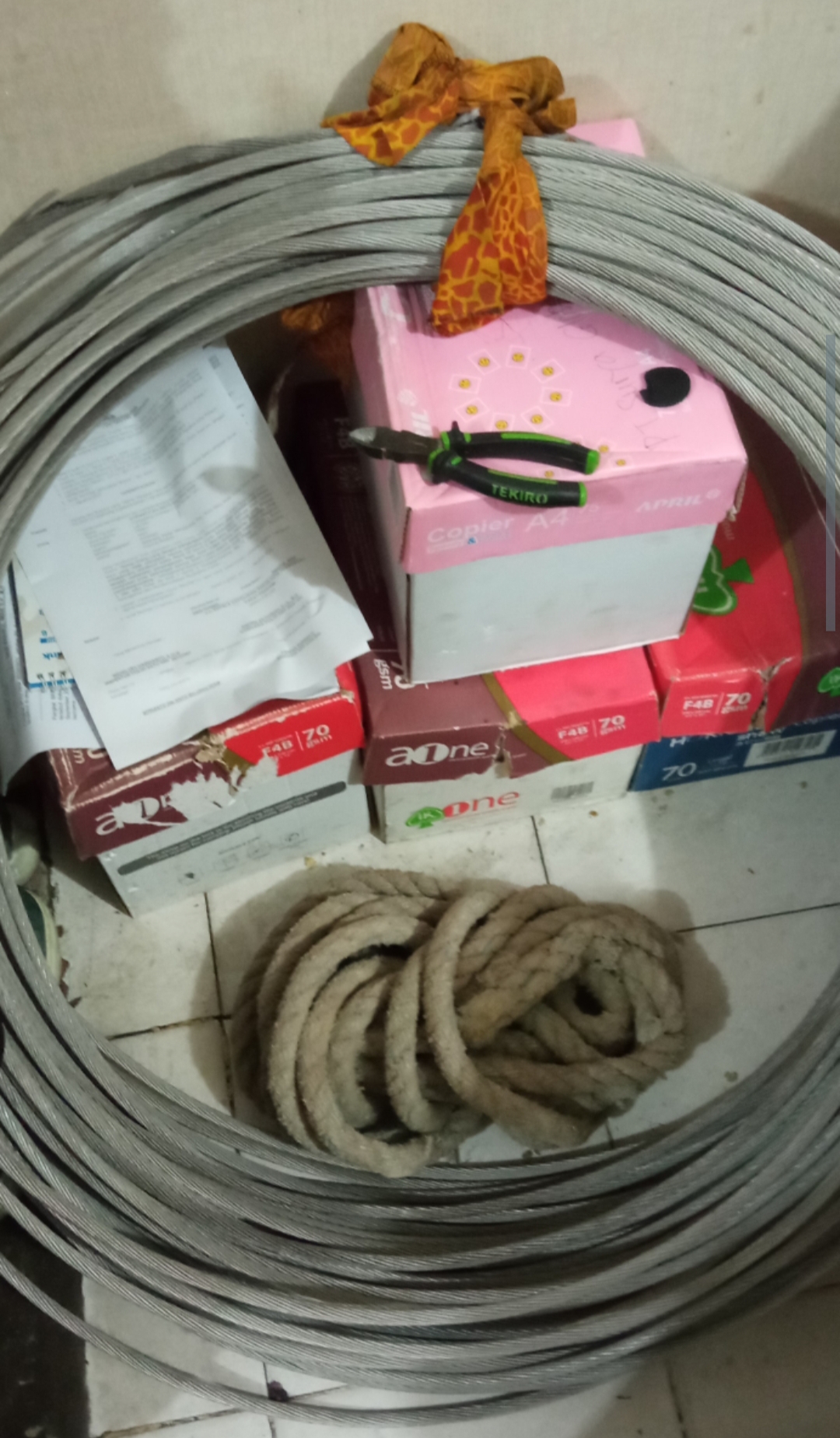 Curi Kabel Grounding PLN di Kantor Danbekang AD, Dua Maling di Pekanbaru Ditangkap