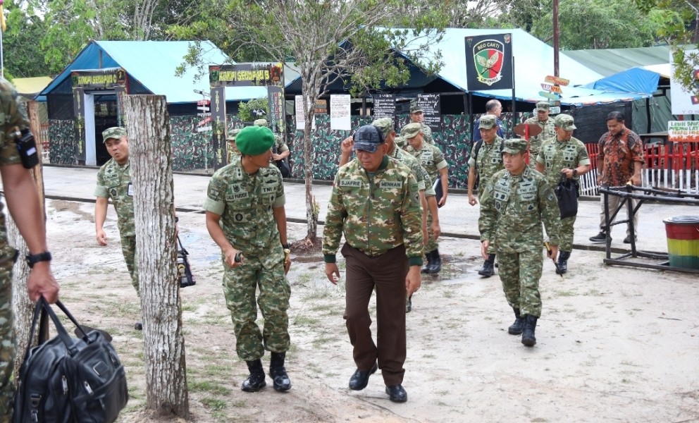 Perkuat Semangat Pengabdian, Menhan RI Kunjungi Yonif TP 851/BBC di Siak
