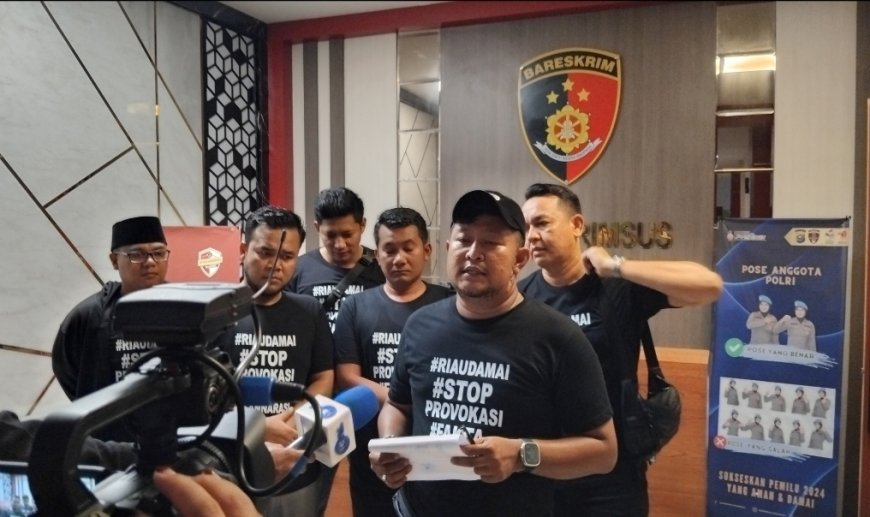 Barisan Komando 08 Buat Laporan Akun SARA Dukung Kapolda Berantas Premanisme Dunia Maya