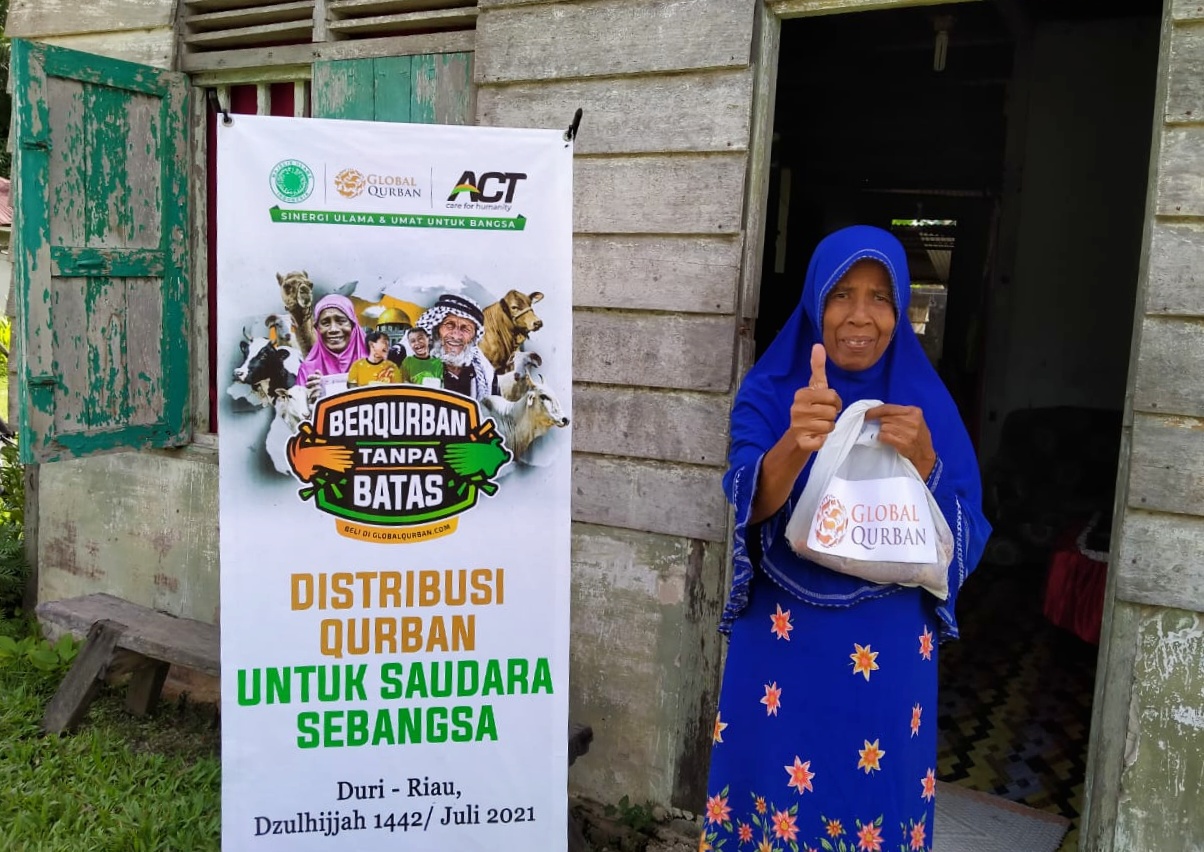 ACT Duri Distribusikan 10 Ekor Sapi untuk Tiga Kabupaten Kota di Riau