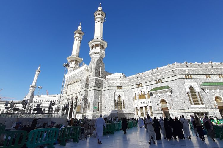 Arab Saudi : Terbitkan Aturan Pengeras Suara Masjid Hanya Untuk Azan dan Iqamah