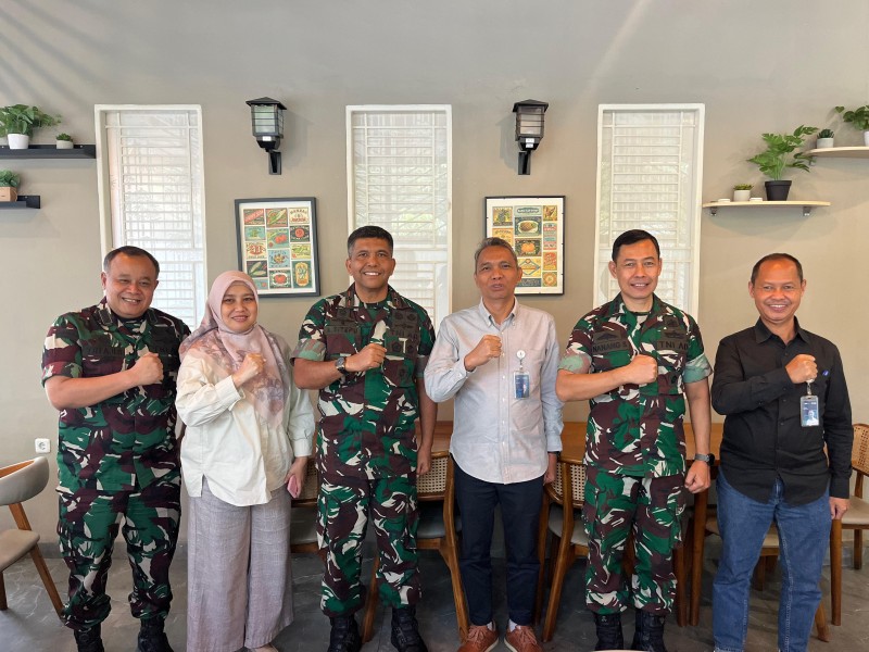 Perkuat Sinergi Ketahanan Pangan, Danrem 031/WB Jalin Silaturahmi dengan Pimwil Bulog Riau dan Kepulauan Riau